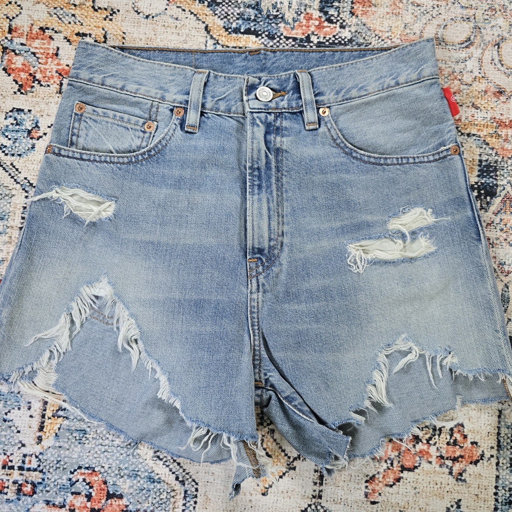 Trendy Blue Distressed Jean Shorts